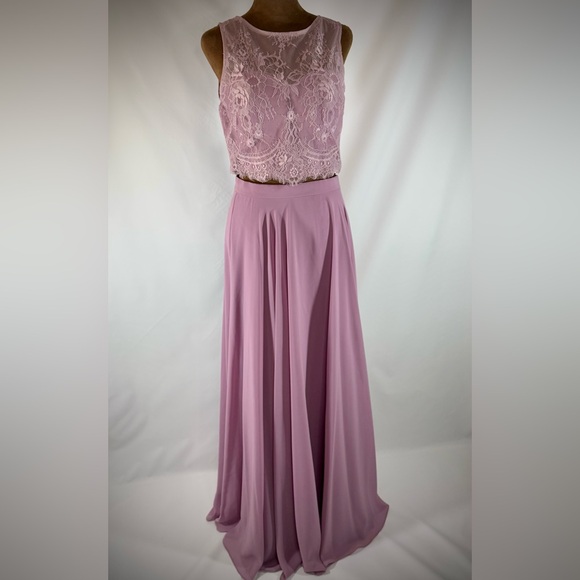 JJ’s House A-Line Chiffon Scoop Neck Lace 2 Piece Dress - Picture 2 of 14